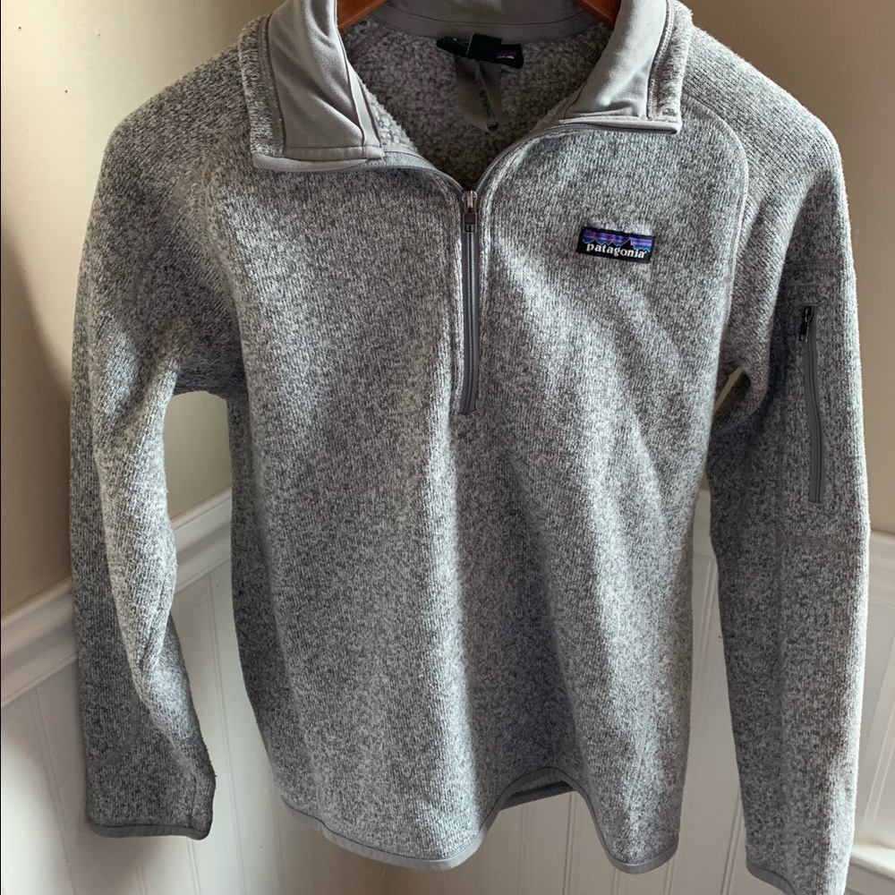 Patagonia 1/4 zip Better Sweater in Birch White